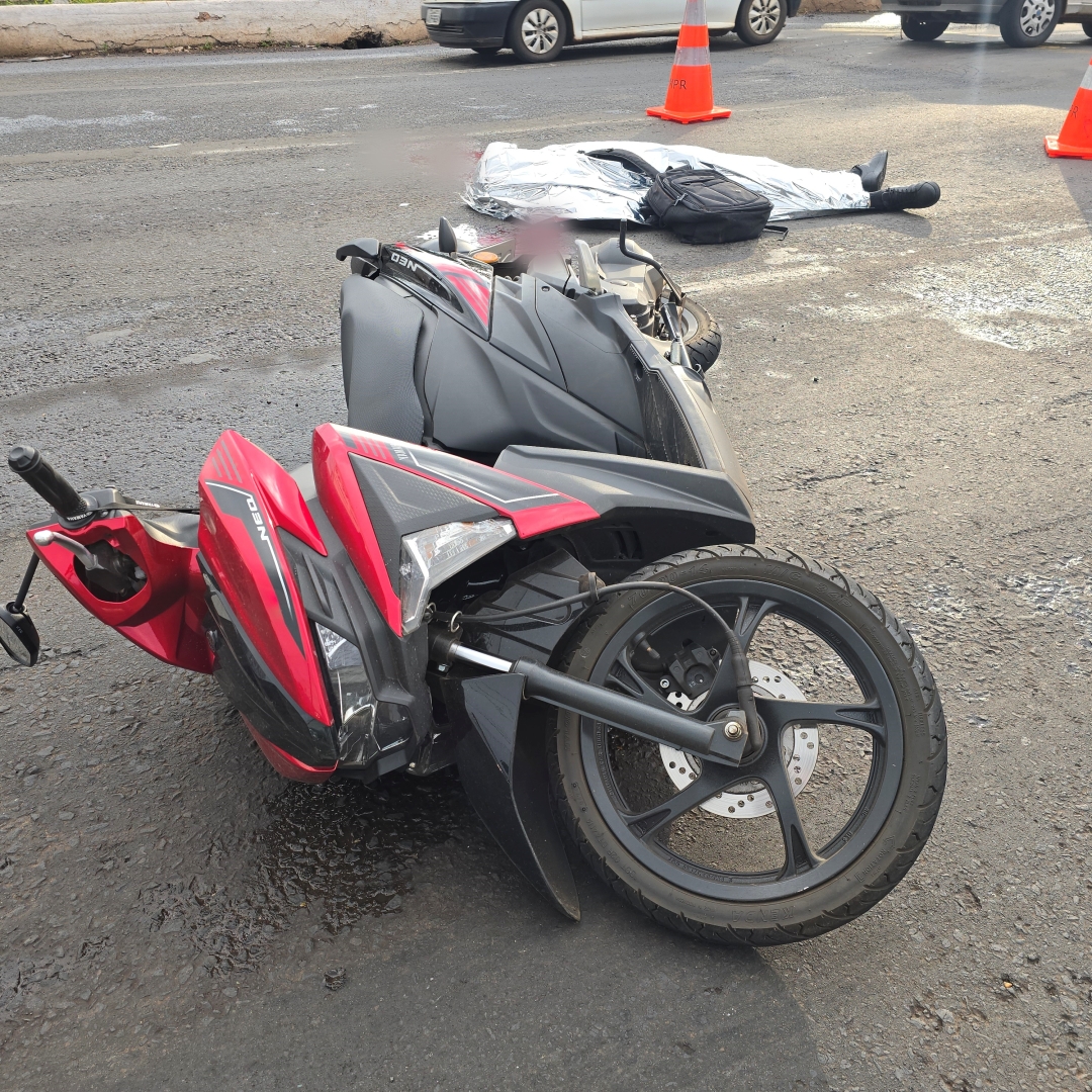 Motociclista morre de acidente na Avenida Colombo