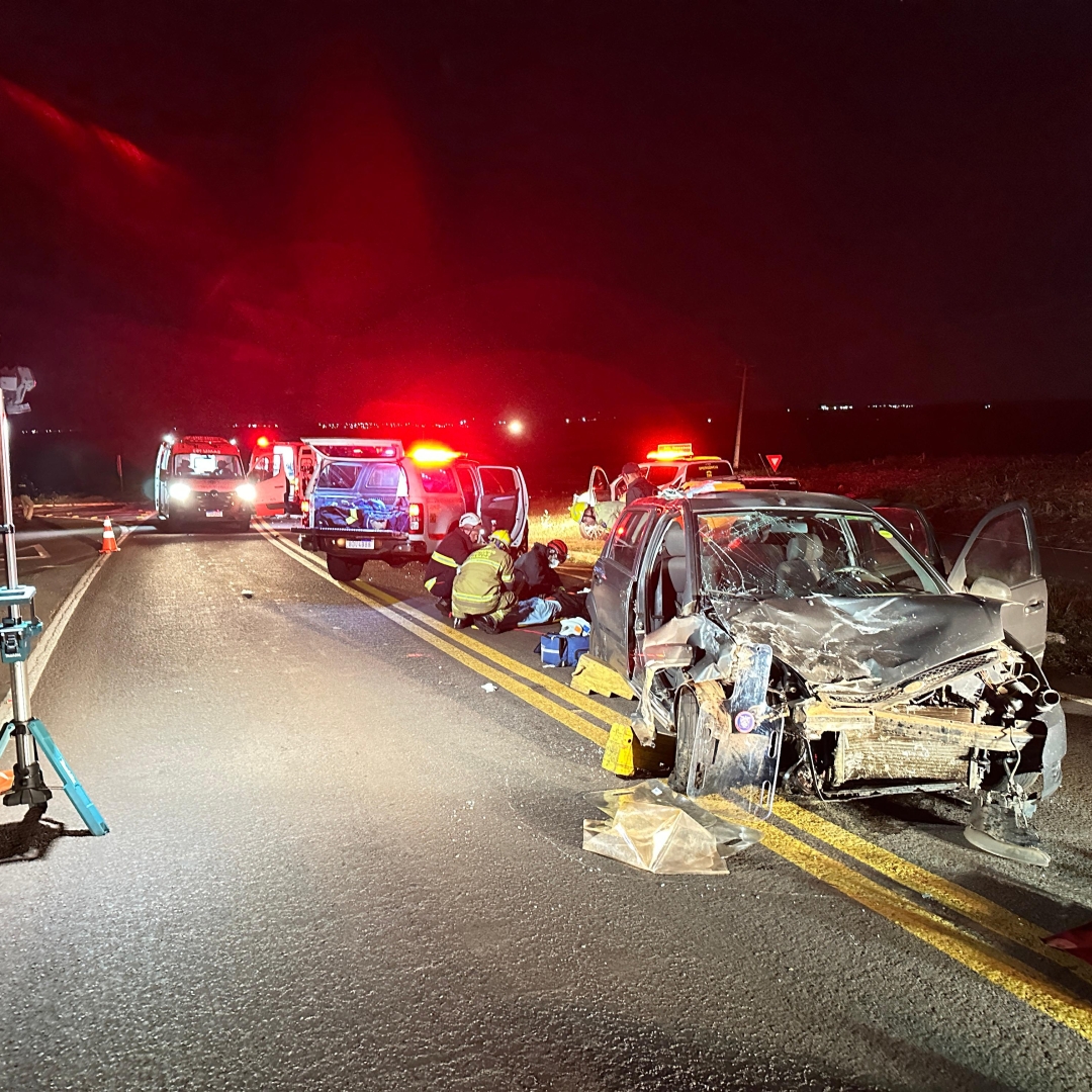 Seis pessoas sofrem acidente grave na rodovia de São Jorge do Ivaí