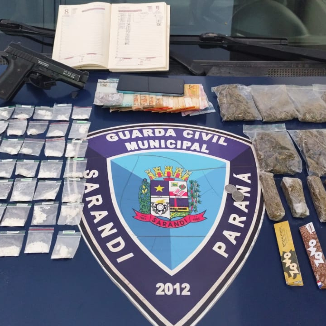 Guarda Municipal apreende adolescente com moto furtada, drogas e simulacro em Sarandi