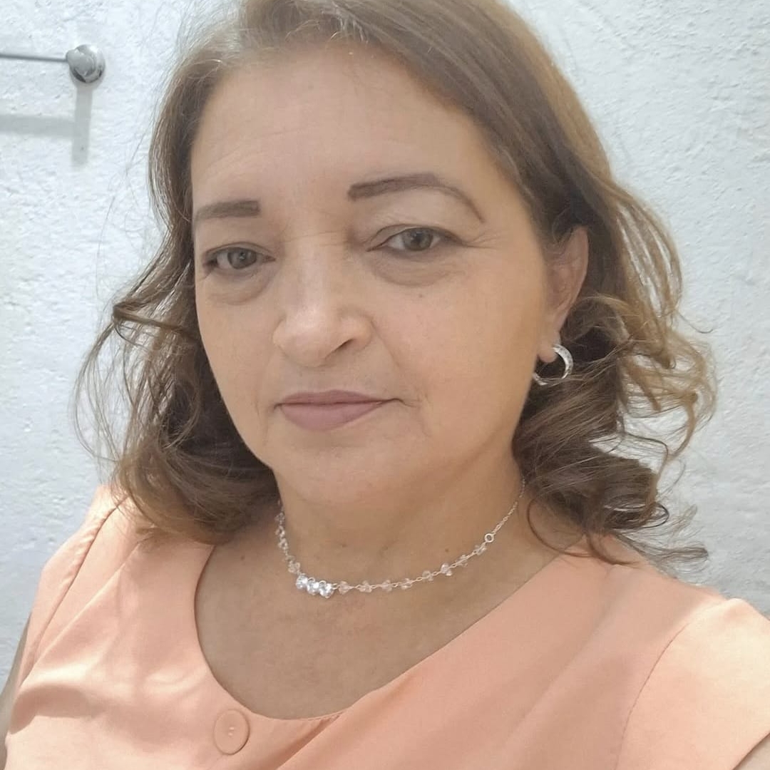 Mulher morre em Maringá após fraturar coluna dentro de ônibus do transporte coletivo