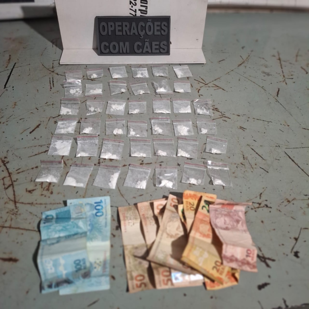 Motoboy é preso em Maringá portando 40 porções de cocaína