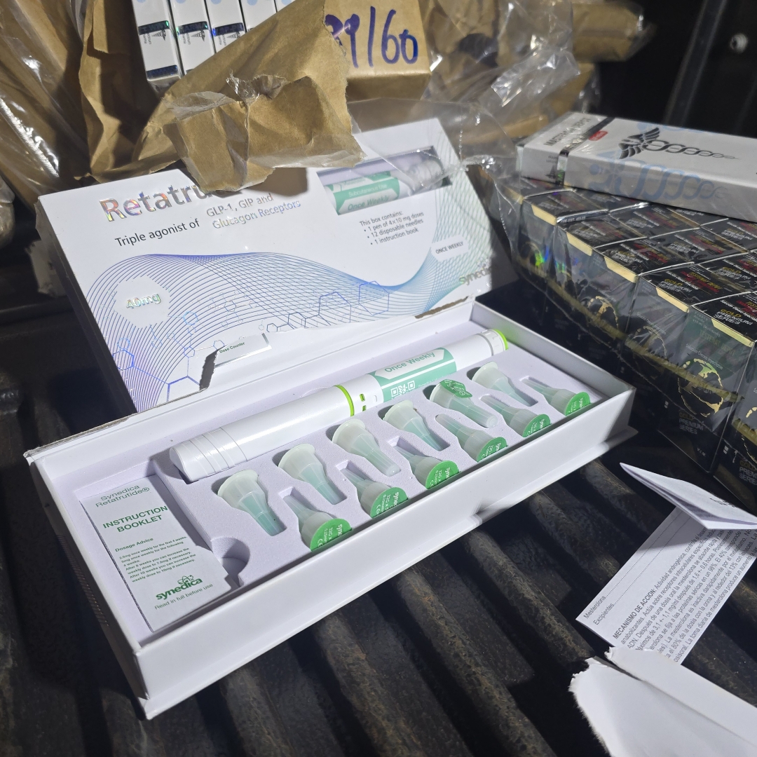 Veículo carregado de anabolizantes e medicamentos para emagrecer é apreendido pela PRF