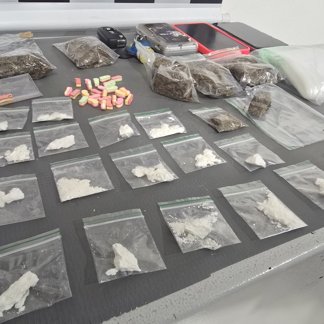 Traficante que mora no centro de Maringá é preso com drogas