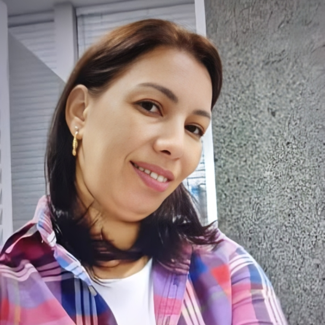 Maringaense que saiu de casa em Julho continua desaparecida