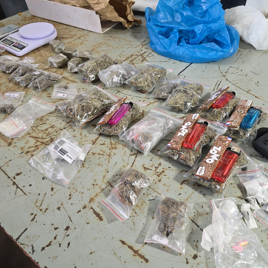 Polícia Civil de Maringá recupera carros furtados e apreende drogas com casal