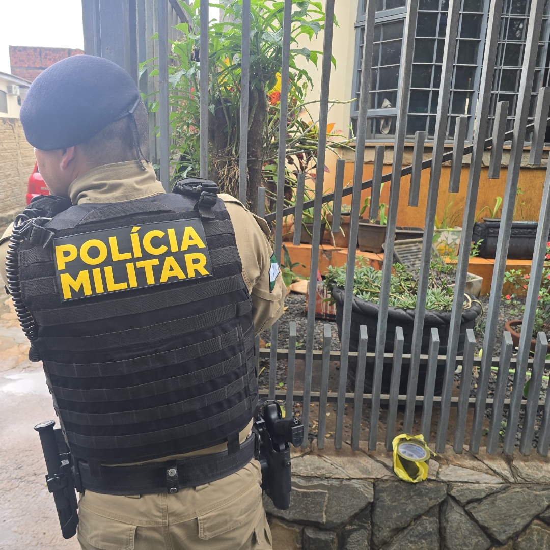 Homem de 54 anos é assassinado a facadas em Maringá