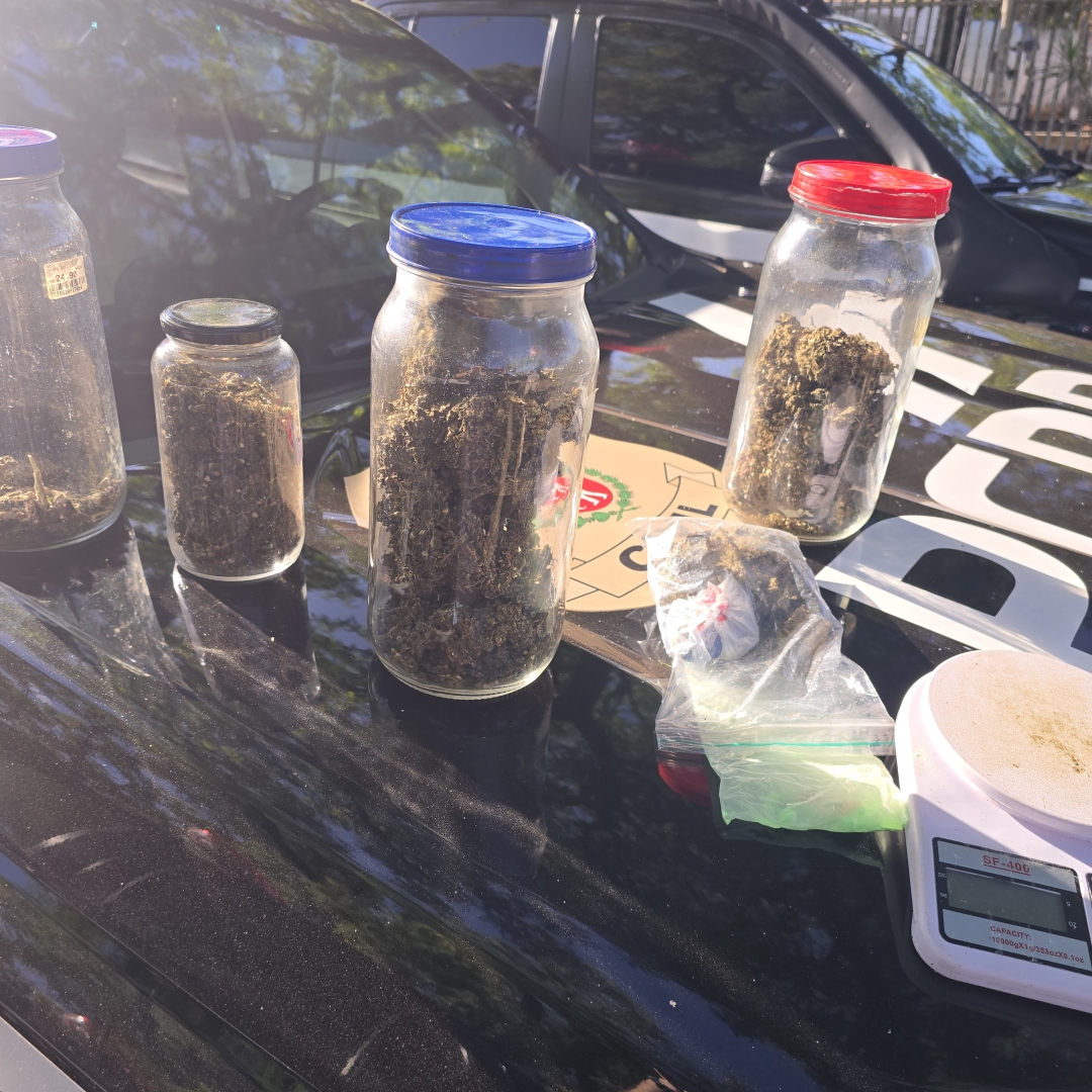 Falso motoboy é preso com grande quantidade de maconha em Maringá