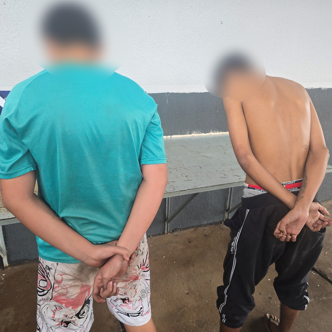 Menores de idade são apreendidos horas depois de furtarem carro em Maringá