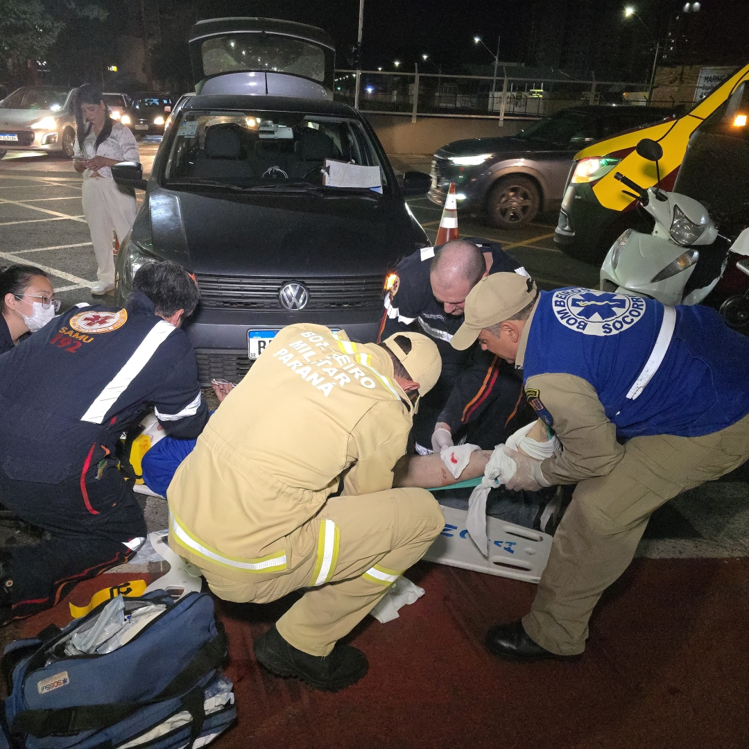 Motoboy sofre fratura exposta em perna após sofrer acidente na Horácio Raccanello Filho