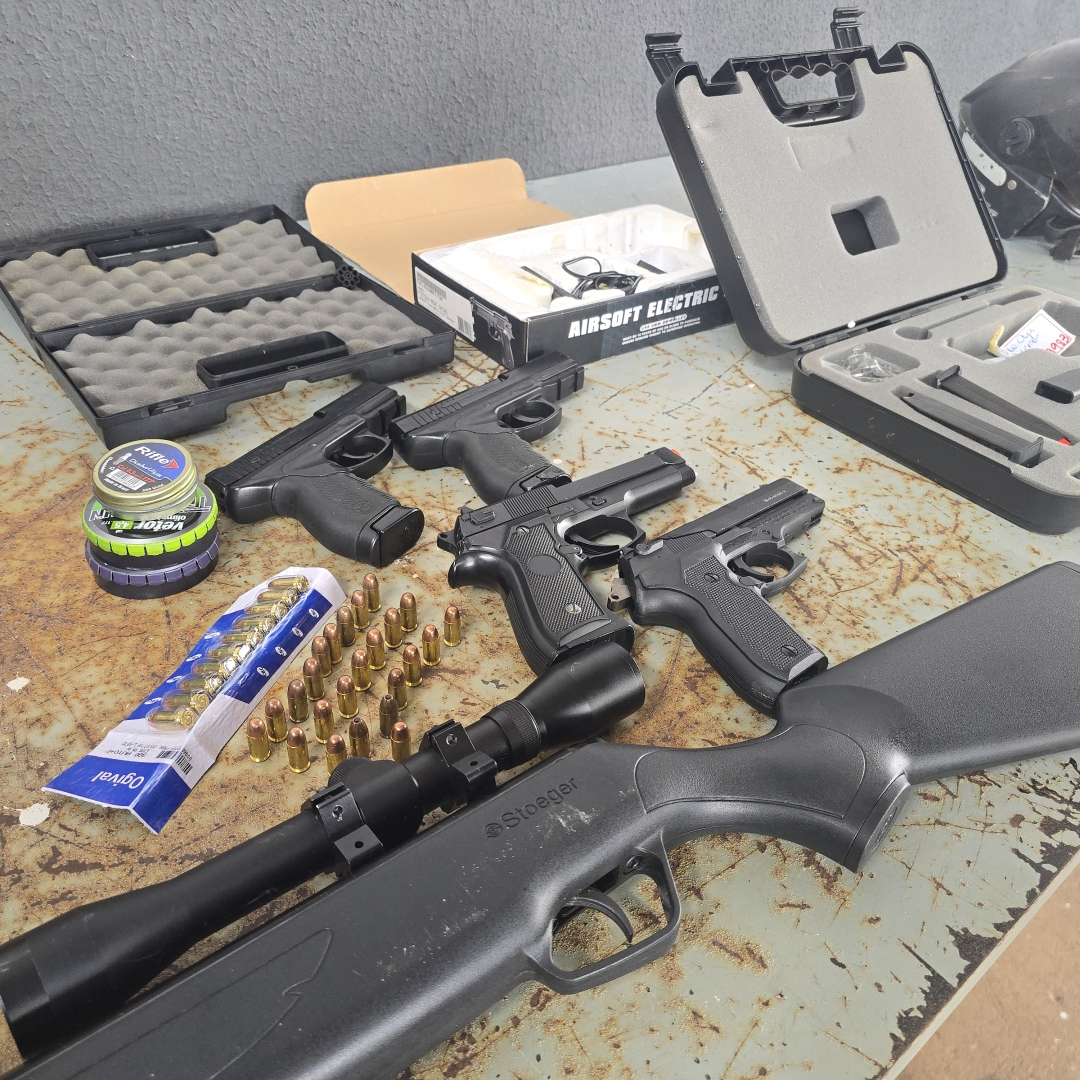 Dois homens brigam e acabam presos com munições e armas em Maringá