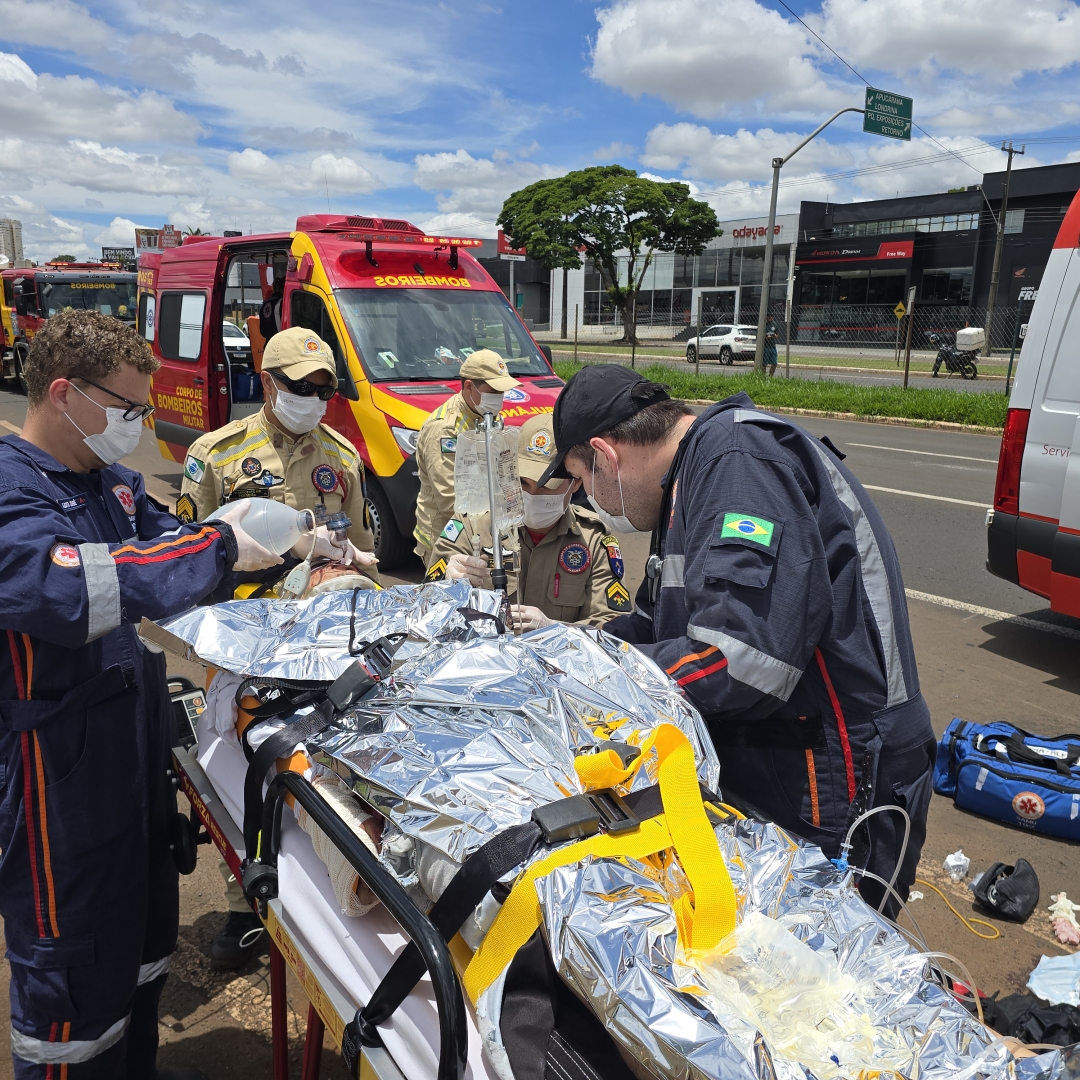 Motociclista morre de acidente na frente do Parque de Exposições de Maringá