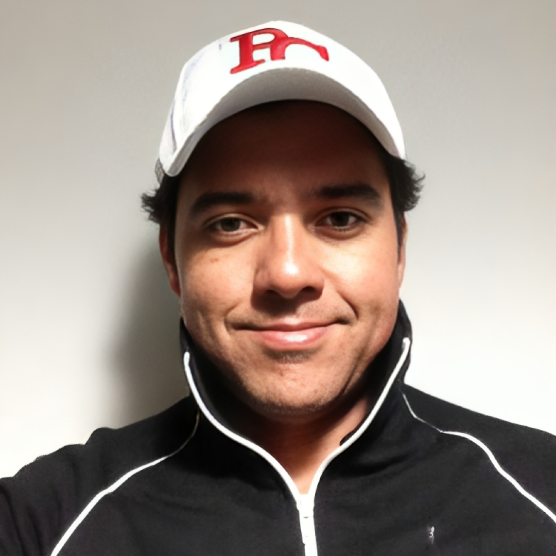 Médico oftalmologista morre carbonizado após capotar carro em Maringá