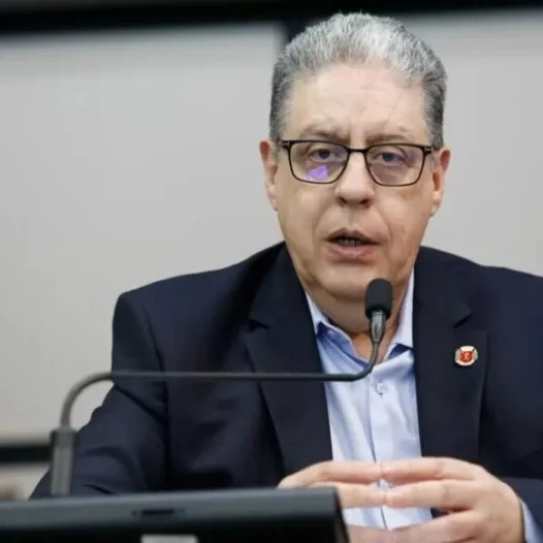 Secretário da Fazenda de Maringá investigado pela PF reassume o cargo