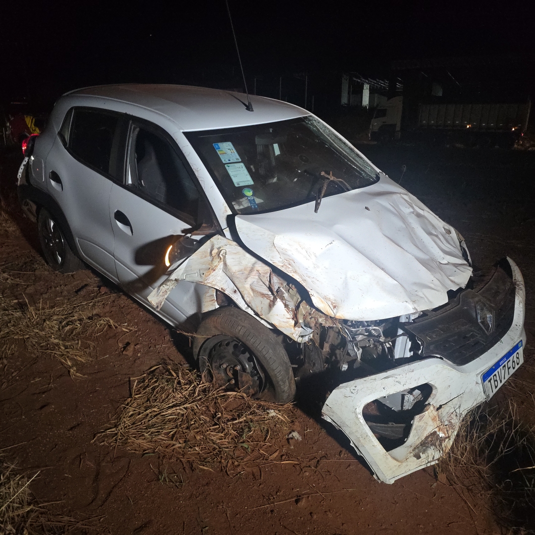 Motorista mata mulher no trânsito e em seguida furta veículo para fugir do local