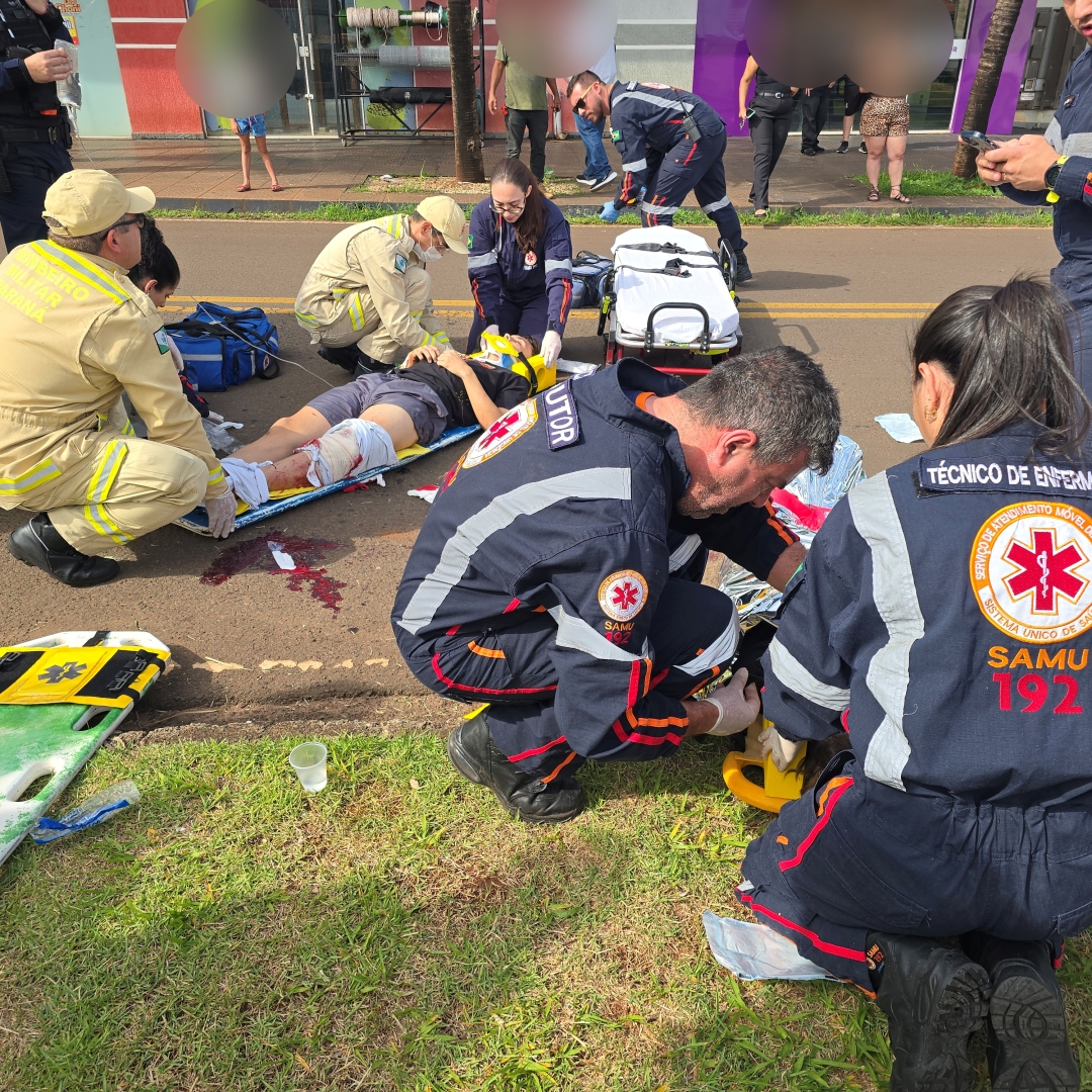 Três pessoas se ferem após colisão frontal envolvendo duas motos em Iguatemi