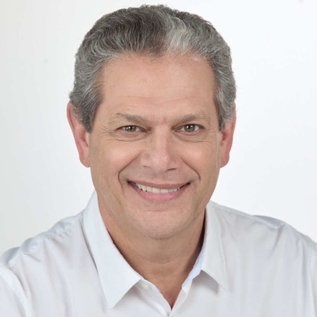 Prefeitura de Maringá pagará R$ 15 mil em diárias para viagem de Silvio Barros