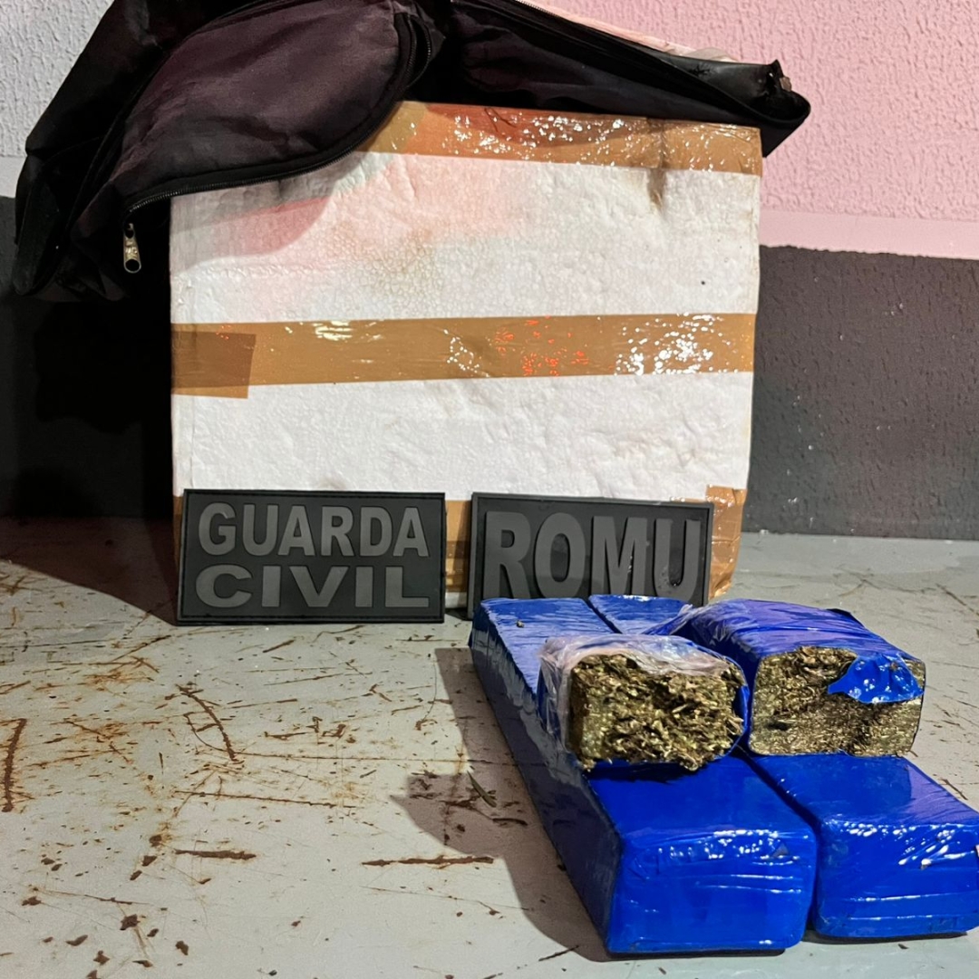 Motoboy é preso com tabletes de maconha após sofrer acidente em Maringá