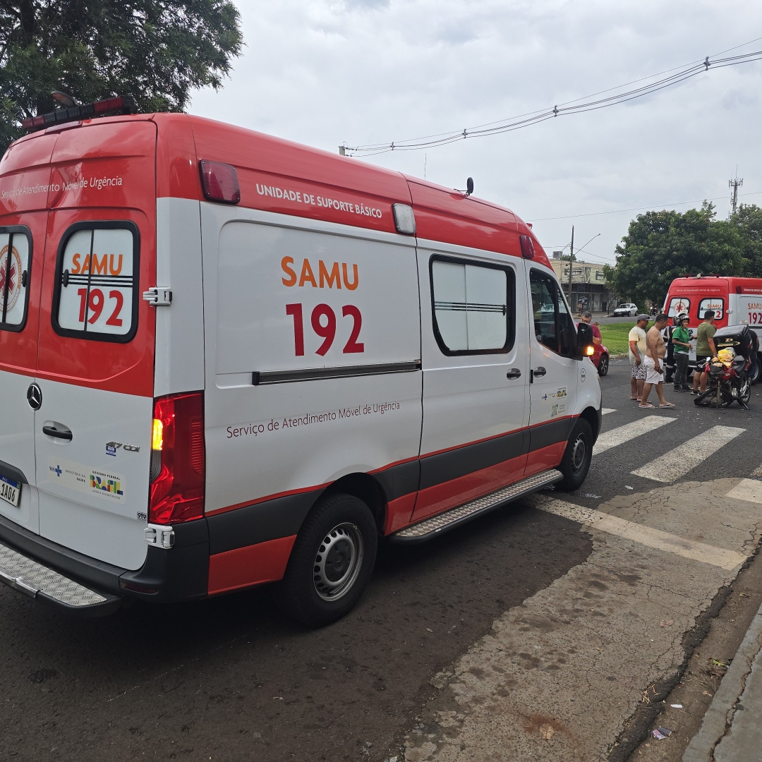 Mulher sofre acidente gravíssimo após motorista embriagado cruzar preferencial