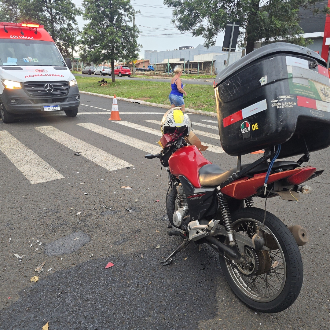 Mulher sofre acidente gravíssimo após motorista embriagado cruzar preferencial
