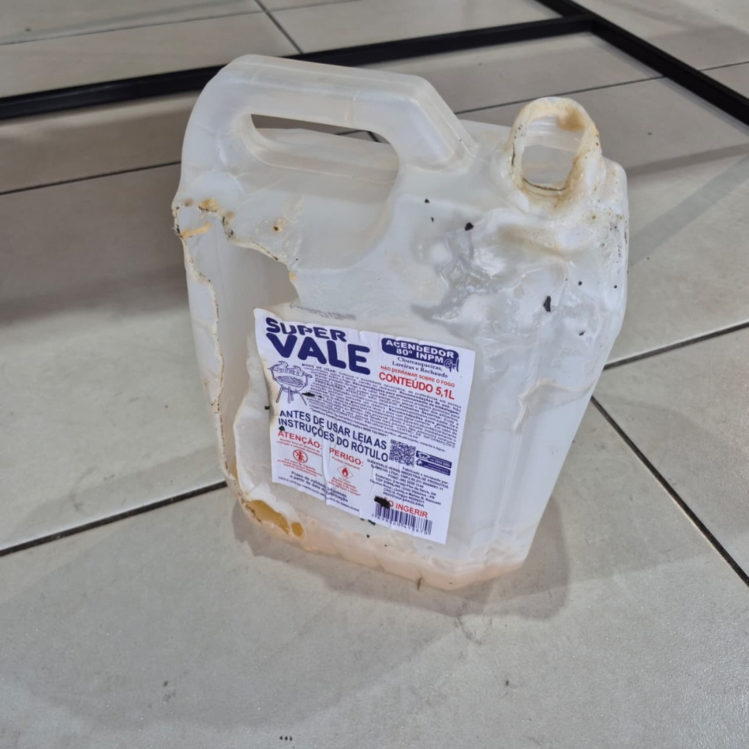 Mulher sofre queimaduras em mais de 80% do corpo ao acender réchaud de buffet