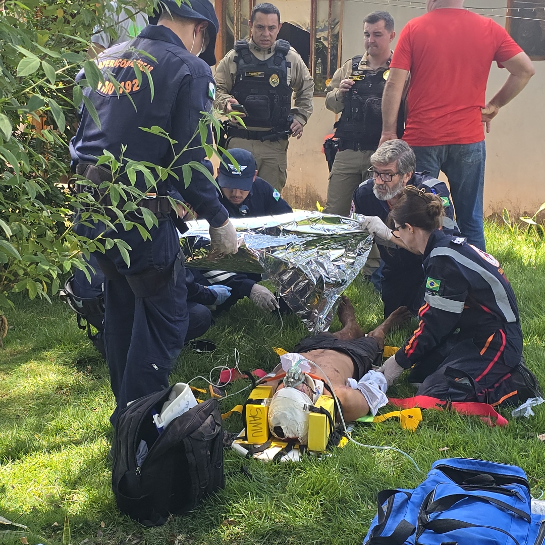 Homem é internado em estado gravíssimo após sofrer tentativa de homicídio