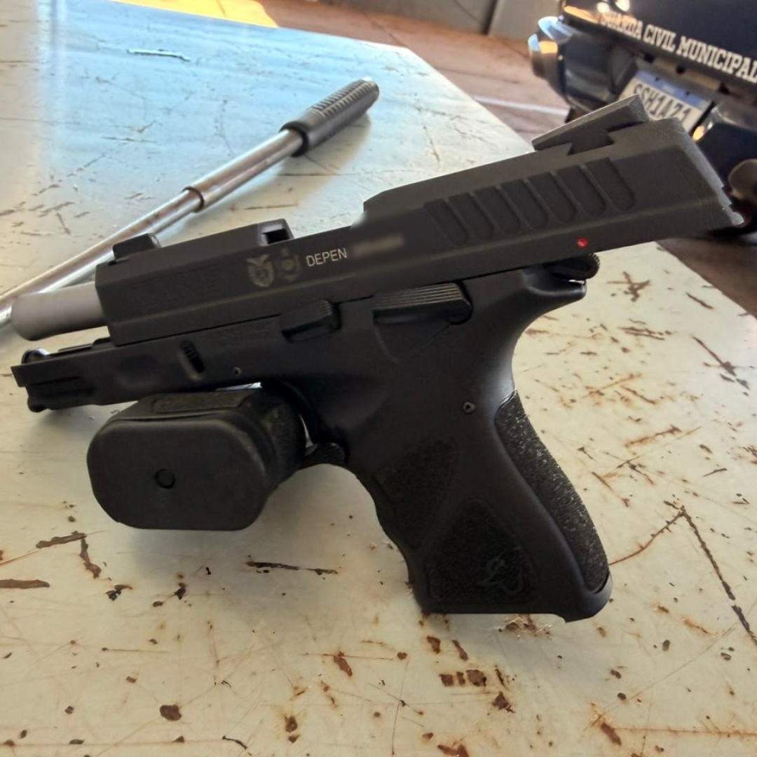 Policial Penal embriagado é desarmado por populares após agredir motociclista