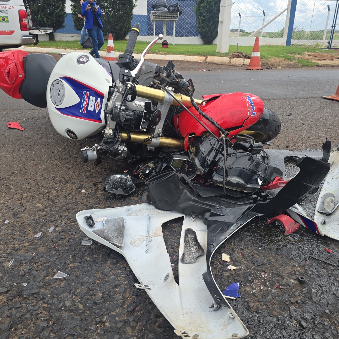 Motociclista de 36 anos sofre acidente grave no Contorno Sul