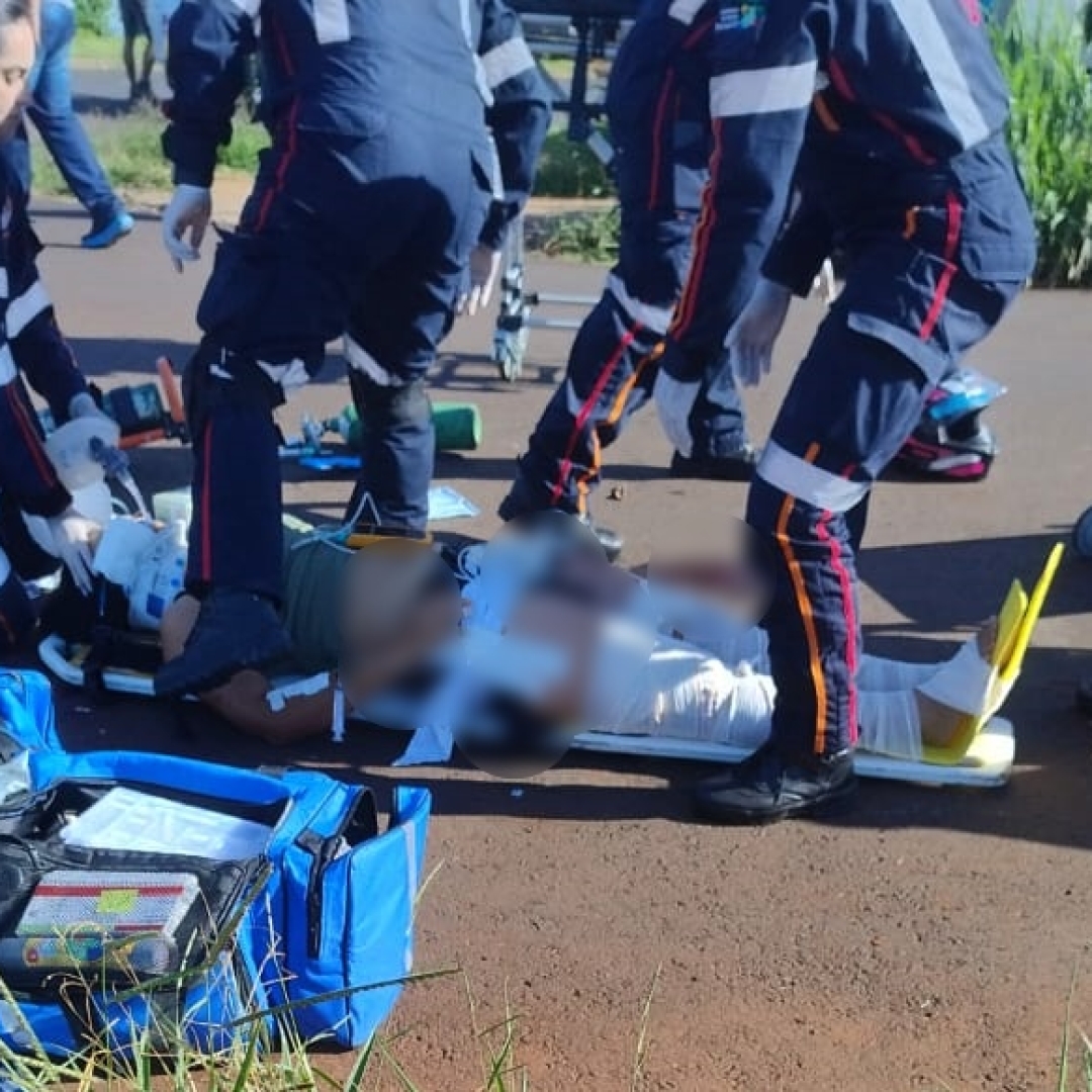 Mulher é entubada após sofrer acidente gravíssimo no Conjunto Santa Felicidade