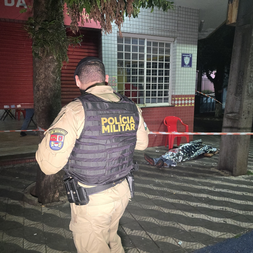 Homem de 60 anos é executado a tiros no centro de Mandaguaçu