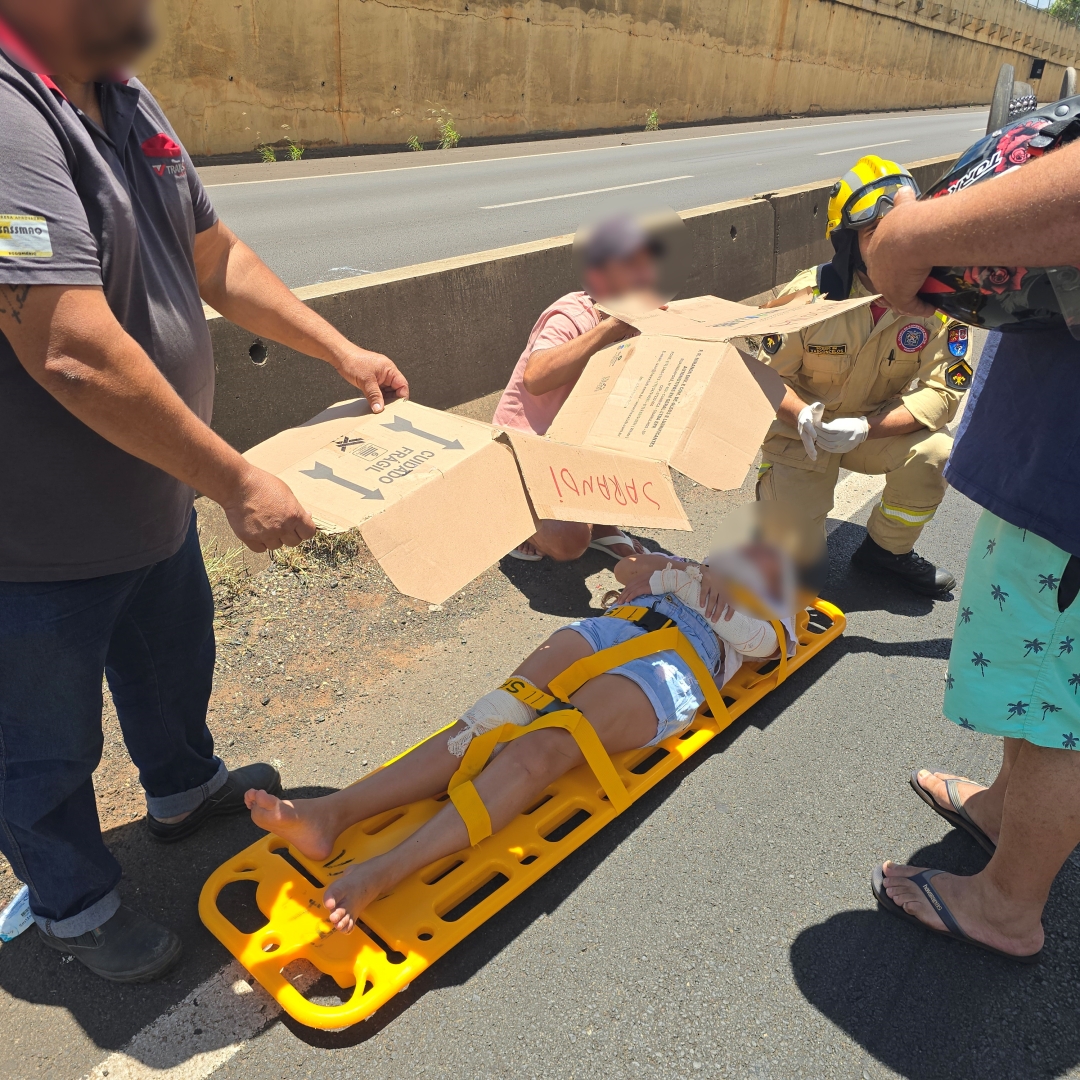 Pai e filha sofrem acidente grave na rodovia de Sarandi