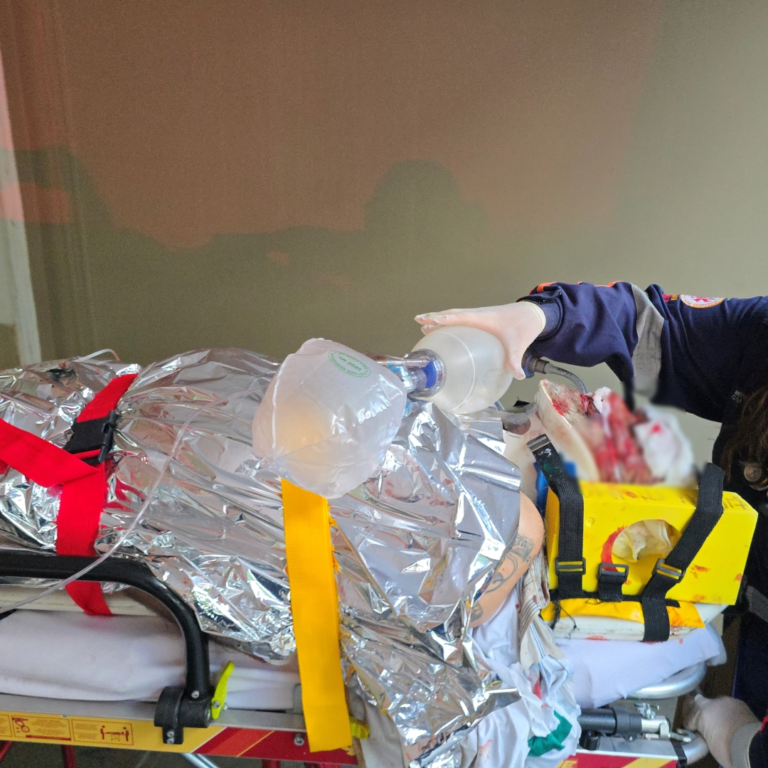 Motorista embriagado provoca acidente gravíssimo na Avenida Colombo