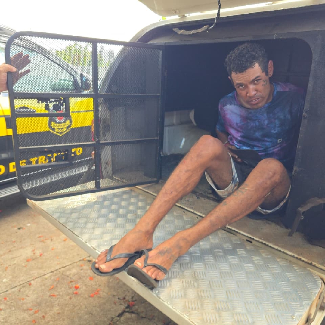 Agentes de trânsito de Maringá prendem ladrão com bicicleta furtada