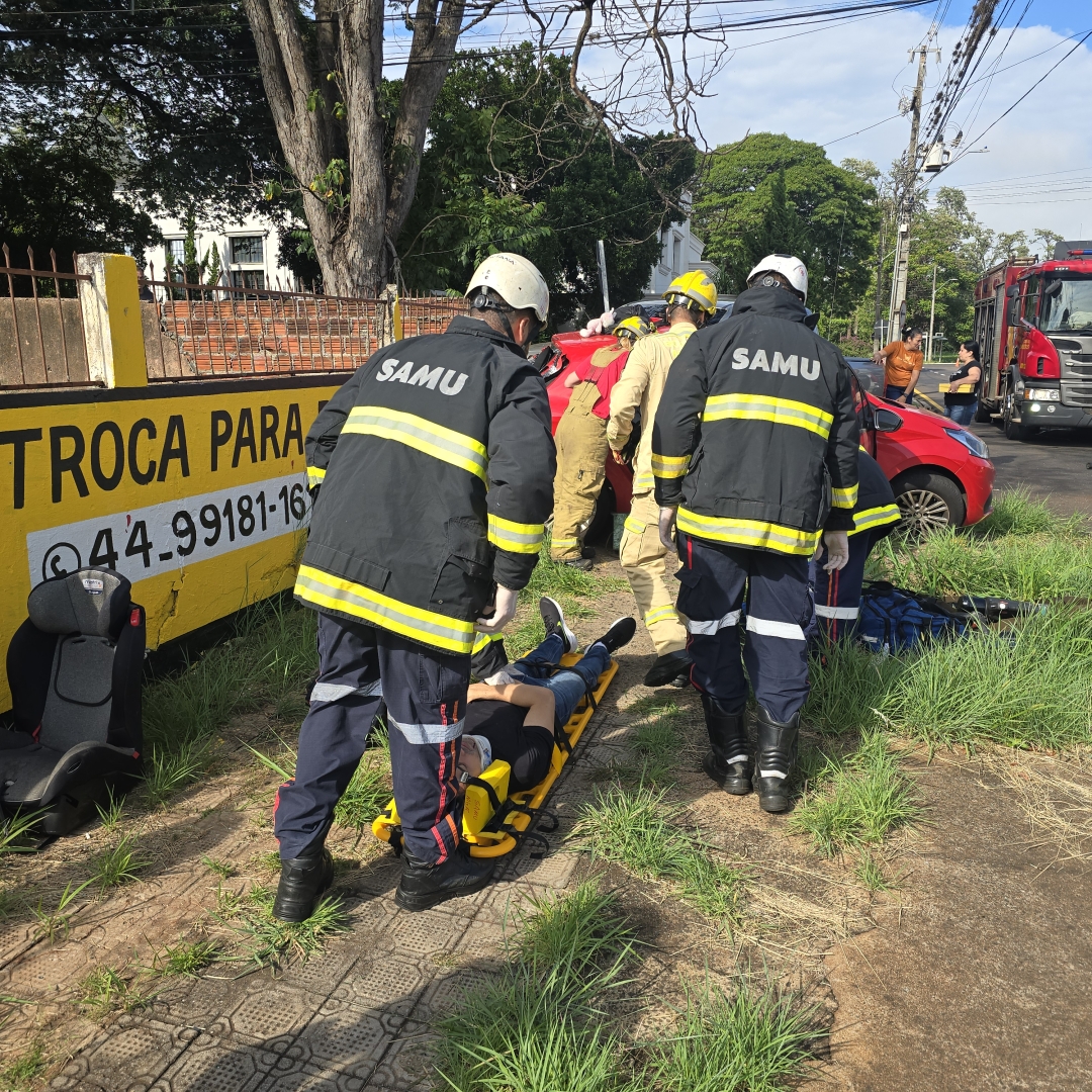 Gestante em trabalho de parto sofre acidente a caminho do hospital