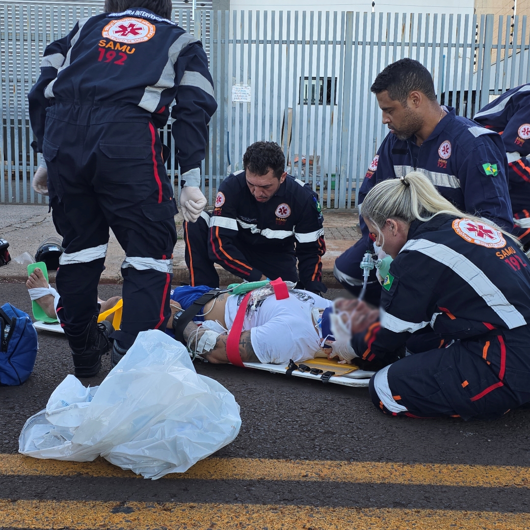 Milagre e Esperança: Motociclista de 35 anos recebe alta após ficar 12 dias entubado na UTI