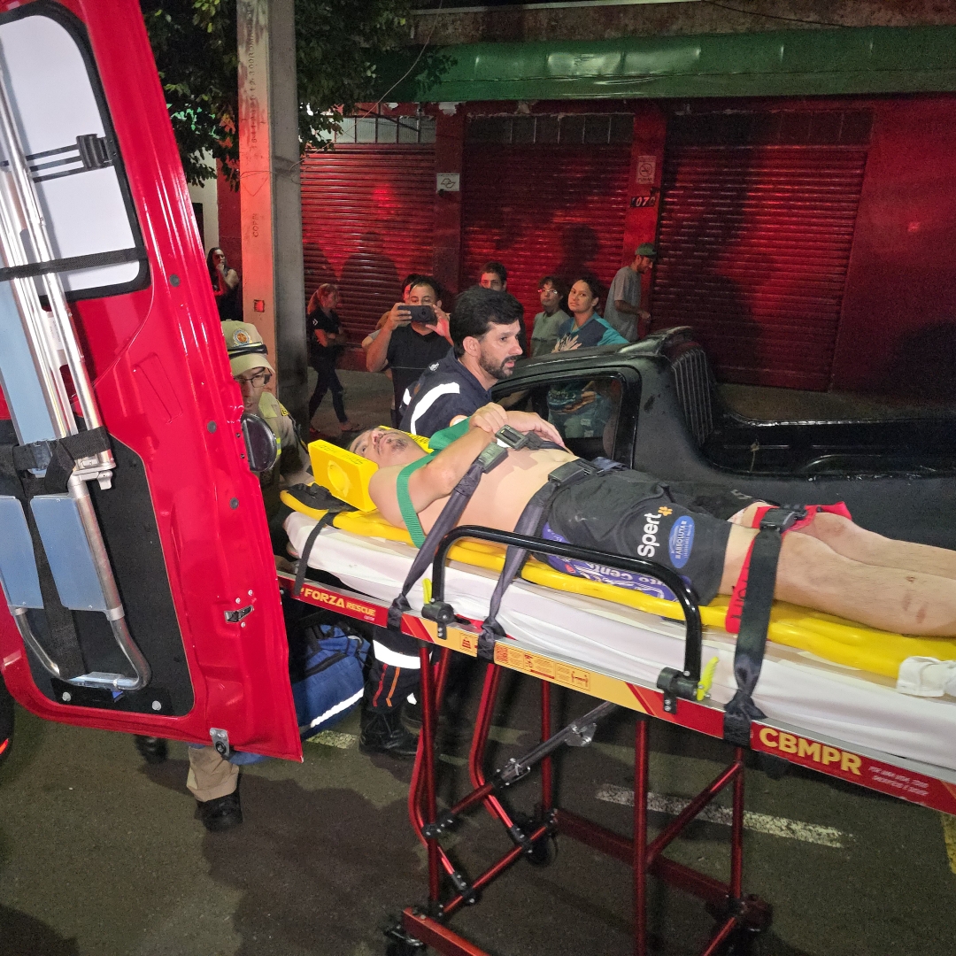 Homem de 48 anos ameaça agentes da Guarda Municipal com facão e acaba baleado