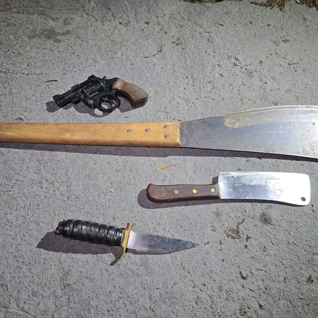 Homem de 48 anos ameaça agentes da Guarda Municipal com facão e acaba baleado