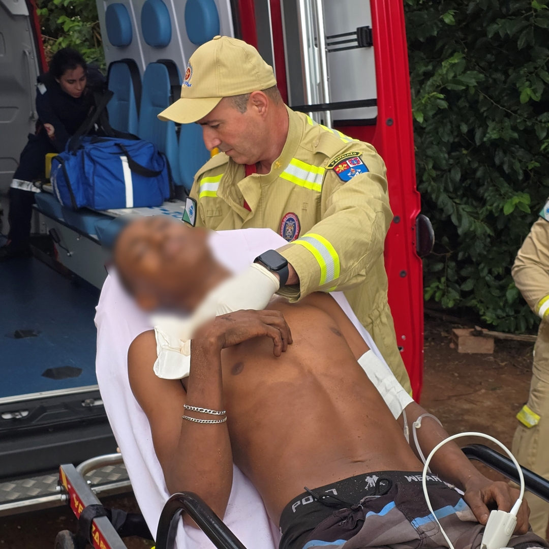 Ladrão é baleado ao tentar furtar motos de barracão da Polícia Civil 