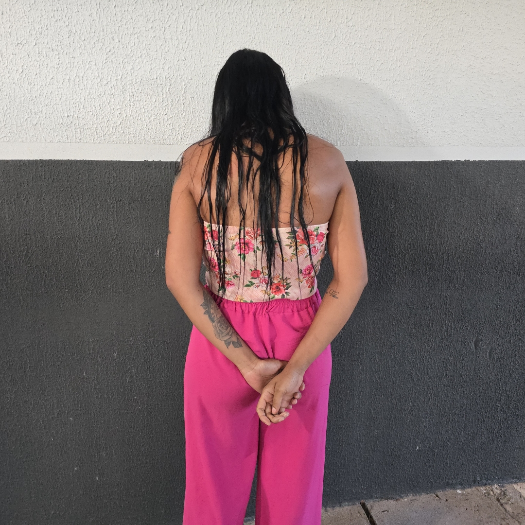 Mulher é presa pela ROMU de Sarandi com moto furtada