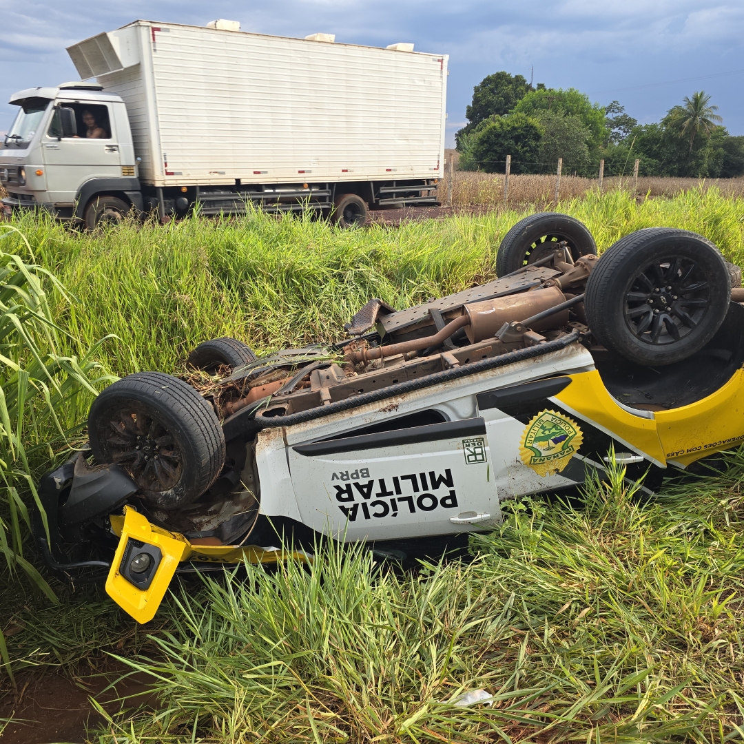 Viatura que capotou e resultou na morte de policial passa por perícia