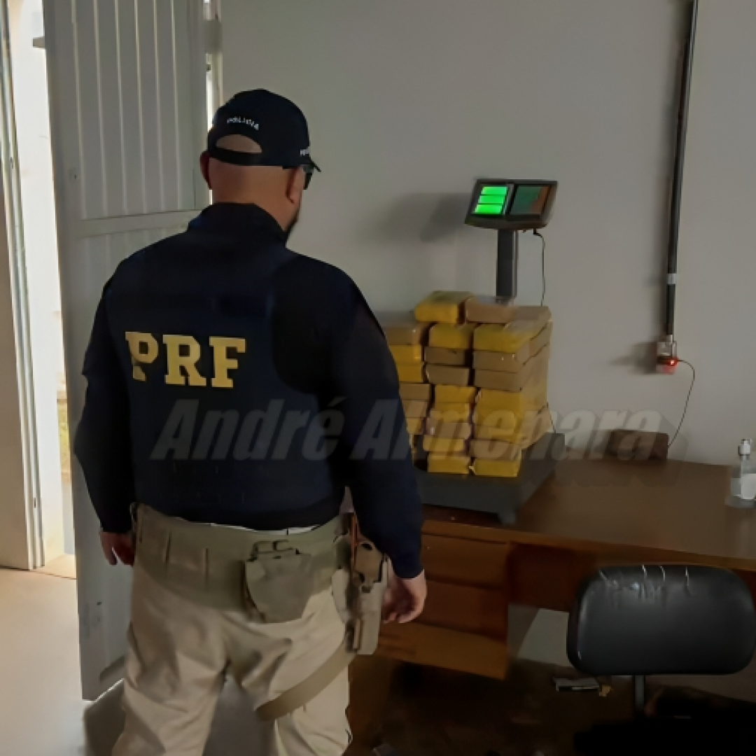 PRF apreende mais de 50 quilos de pasta base de cocaína em Maringá