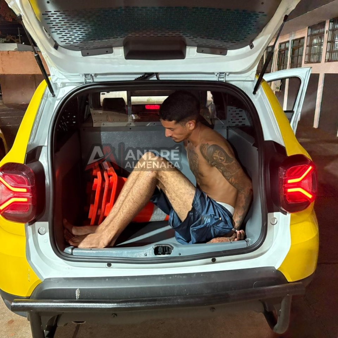 Suspeito de roubar dinheiro e moto de um comércio em Maringá é preso pela PM