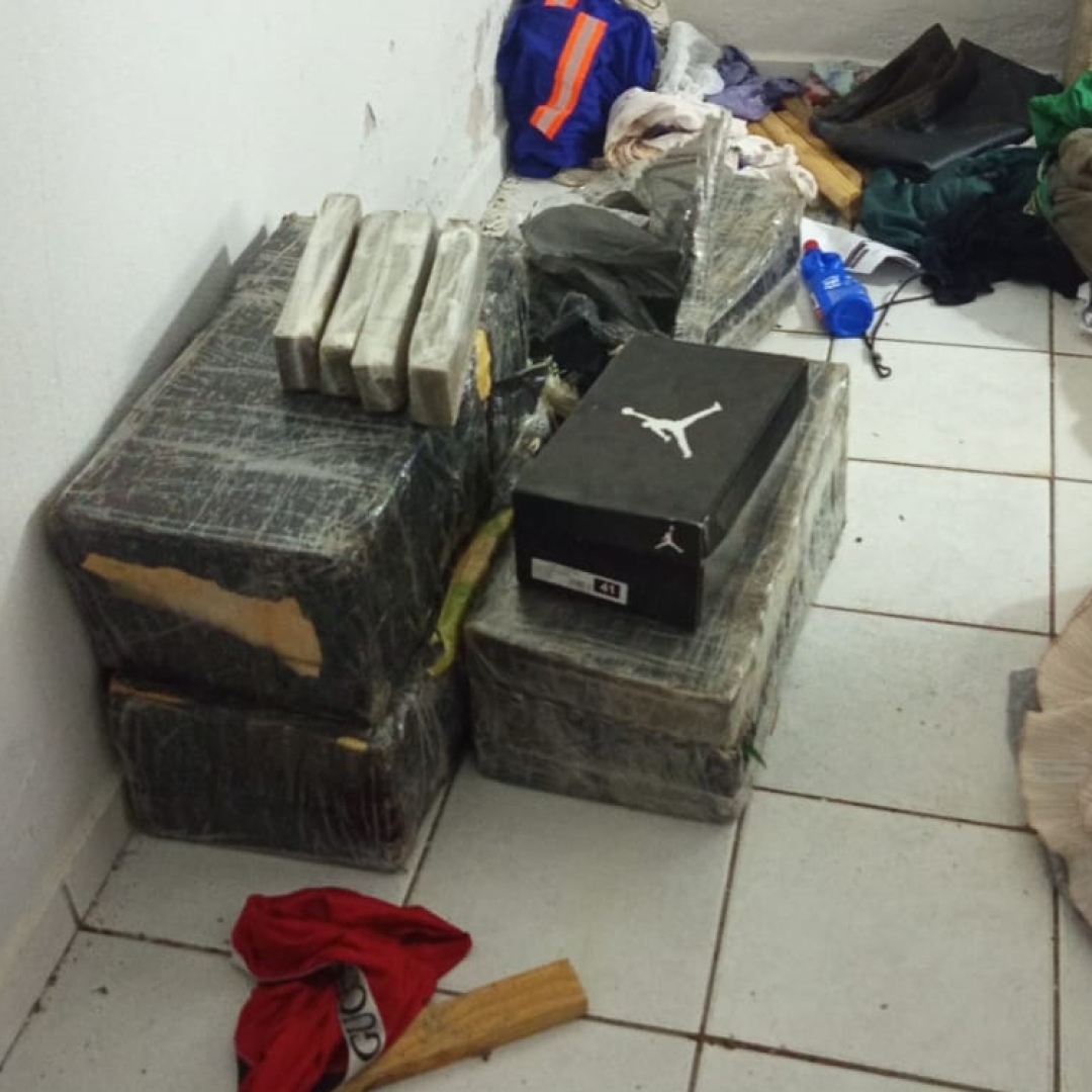 Homem é preso em Maringá com quase 100 quilos de maconha