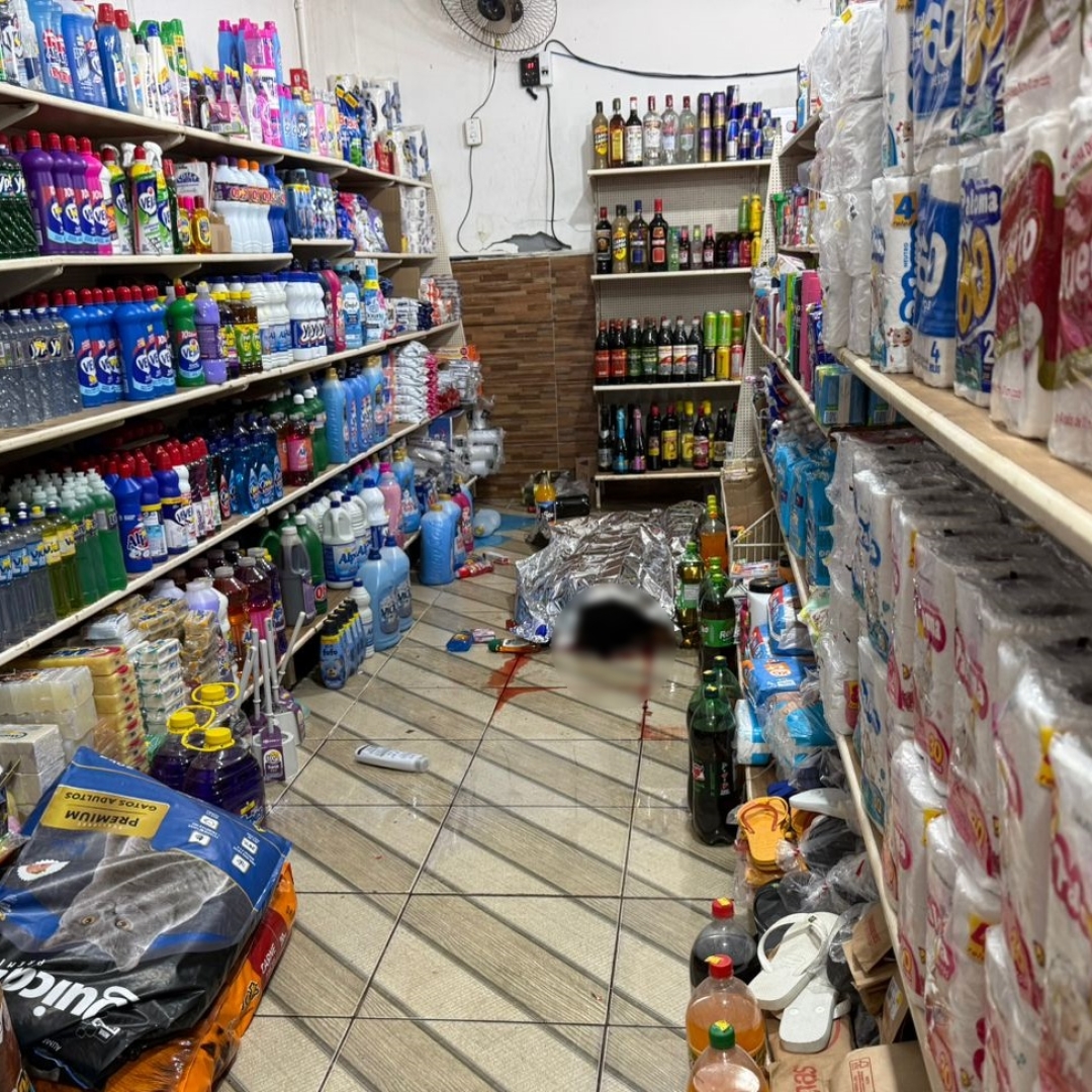 Criminosos armados de pistolas executam jovem de 23 anos em Paiçandu