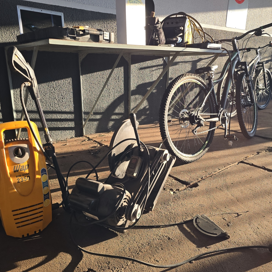 Ladrão e receptador são presos com produtos furtados de uma obra em Maringá