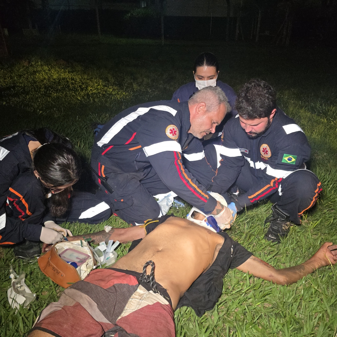 Catador de recicláveis sofre acidente grave ao ser atropelado por moto na rodovia PR-317