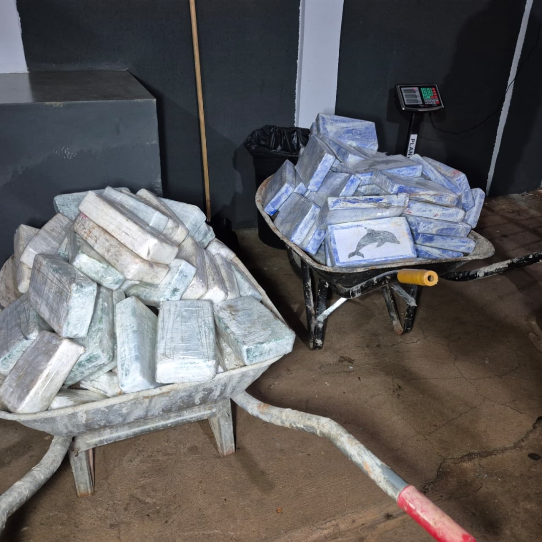 Casal é preso em Maringá com mais de 100 quilos de cocaína