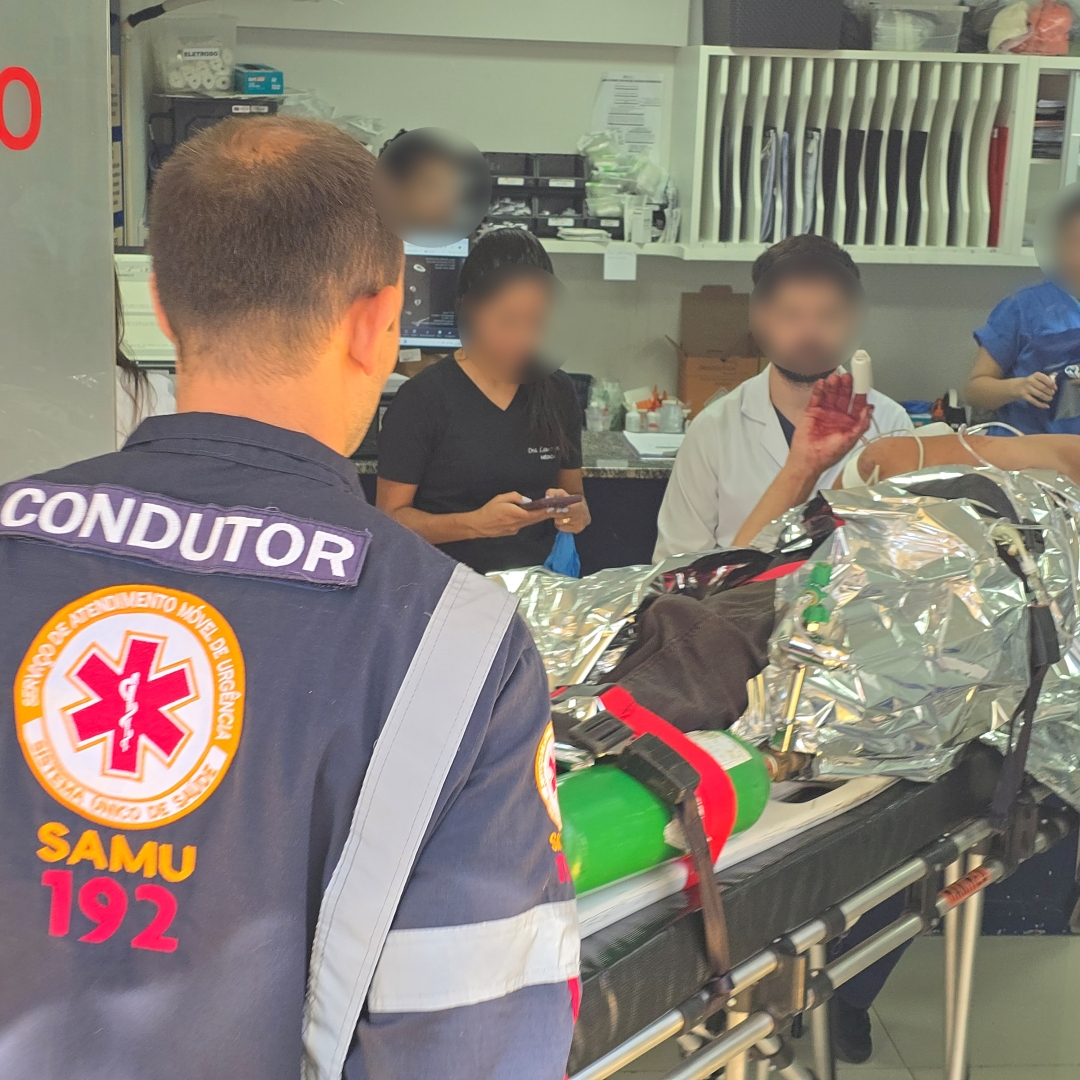 Homem de 53 anos fica em estado grave ao ser ferido por golpes de faca em Sarandi