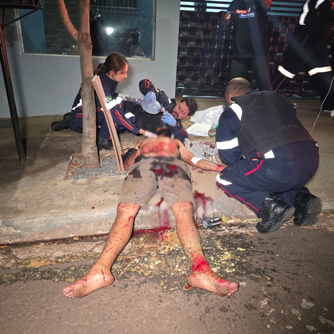 Homem é esfaqueado no pescoço e na cabeça durante atentado em Sarandi