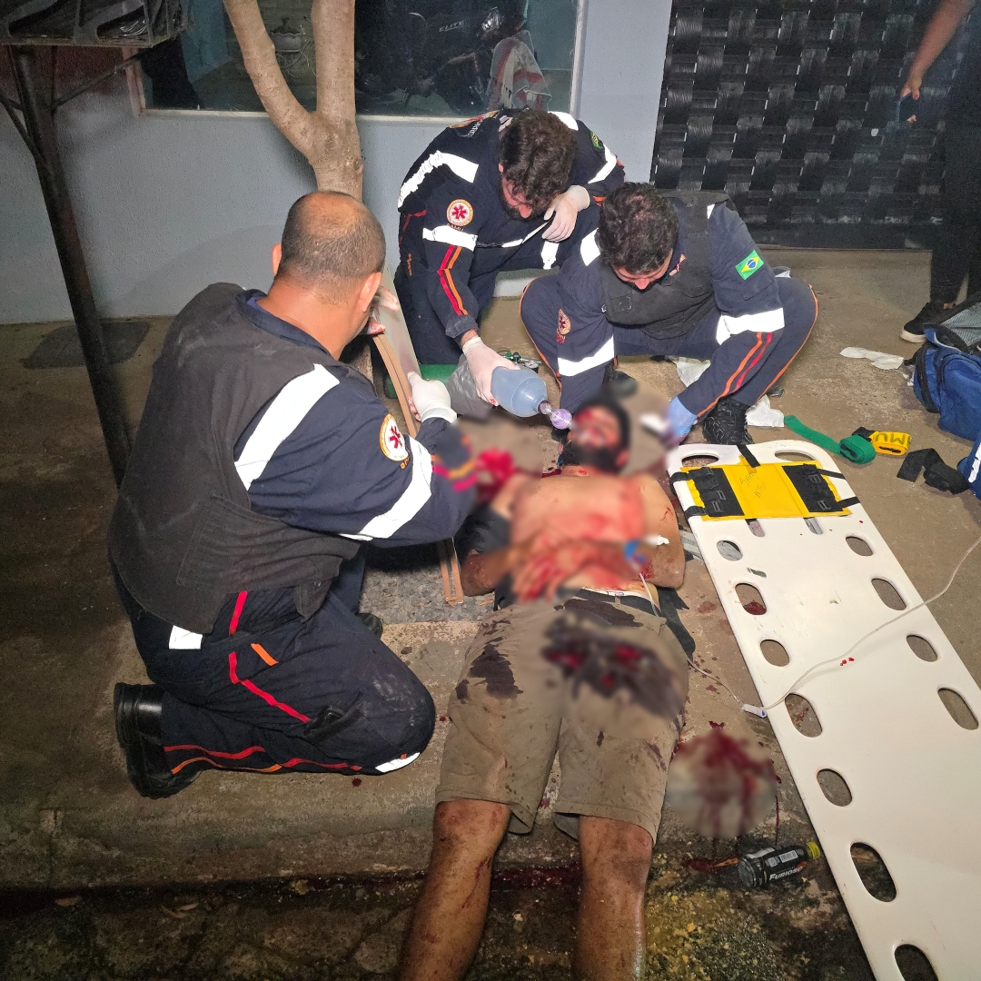 Homem é esfaqueado no pescoço e na cabeça durante atentado em Sarandi