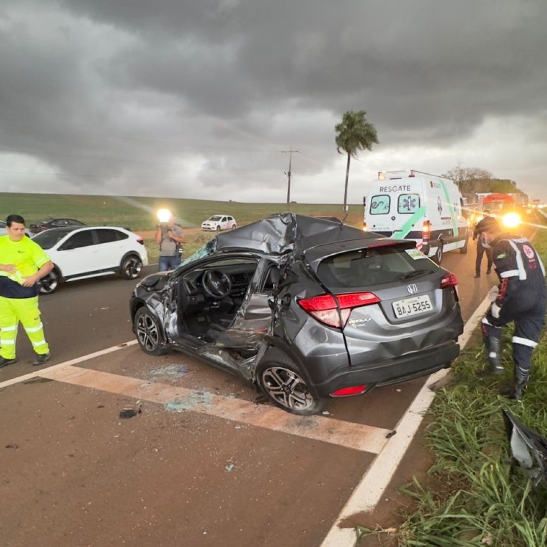 Motorista de Maringá sofre acidente grave na rodovia de Marialva